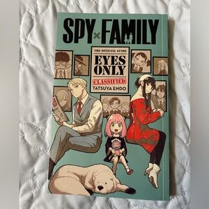 SPY X FAMILY Eyes Only Art/info book
